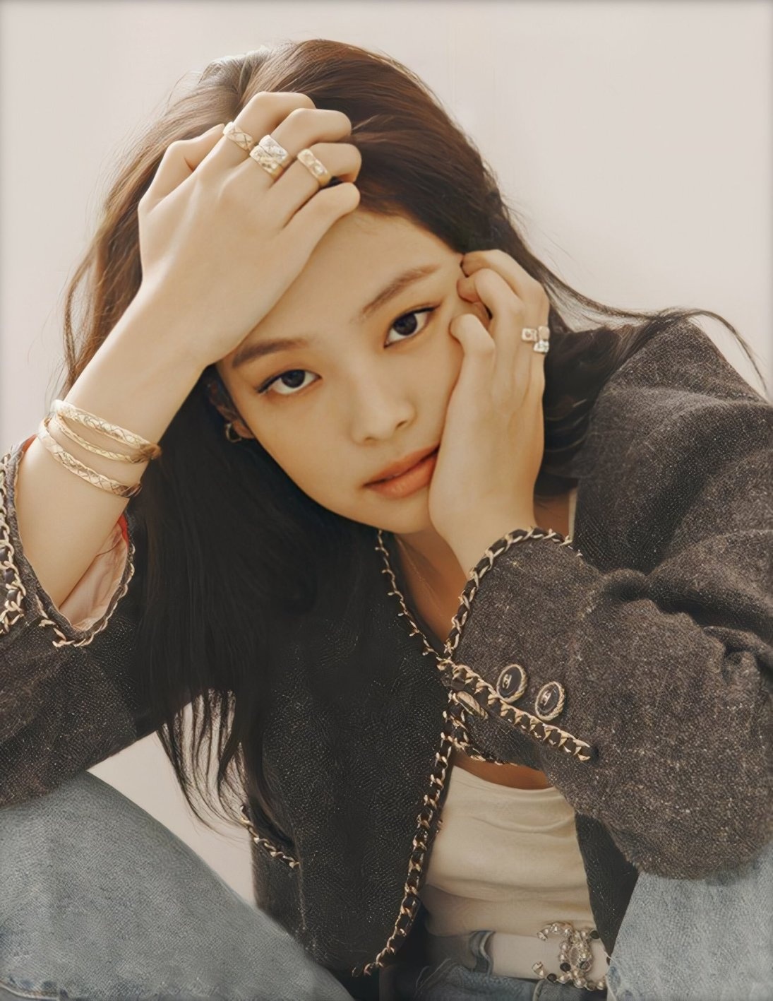 Hinh anh Jennie tren tap chi elle anh 13