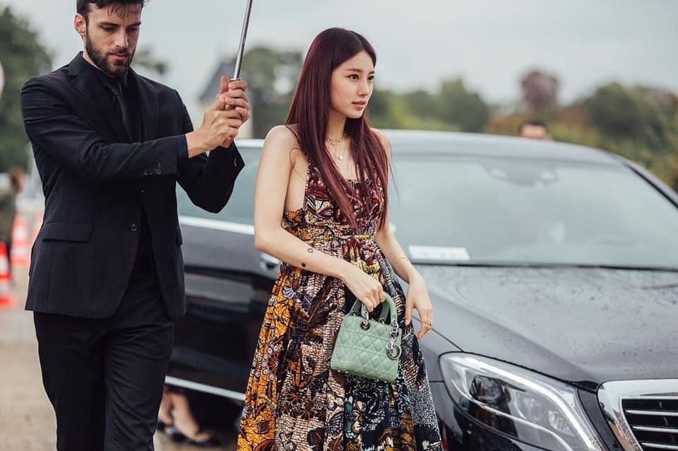 Suzy,  Rose tai Paris Fashion Week 2019 anh 2