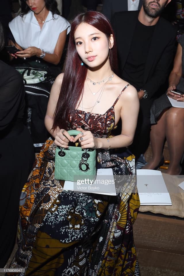 Suzy,  Rose tai Paris Fashion Week 2019 anh 6