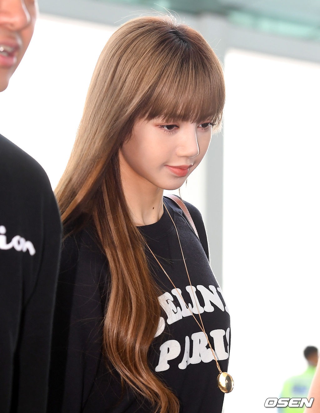 Lisa tham du Paris Fashion Week anh 9