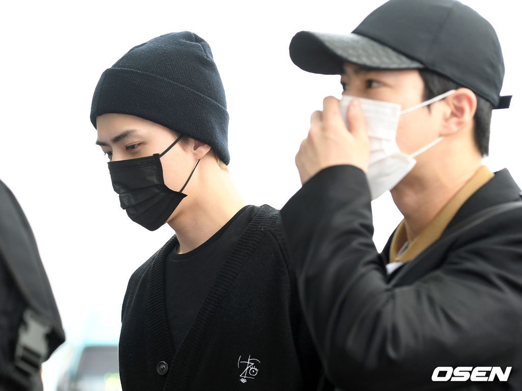 sao Kpop tai san bay anh 26