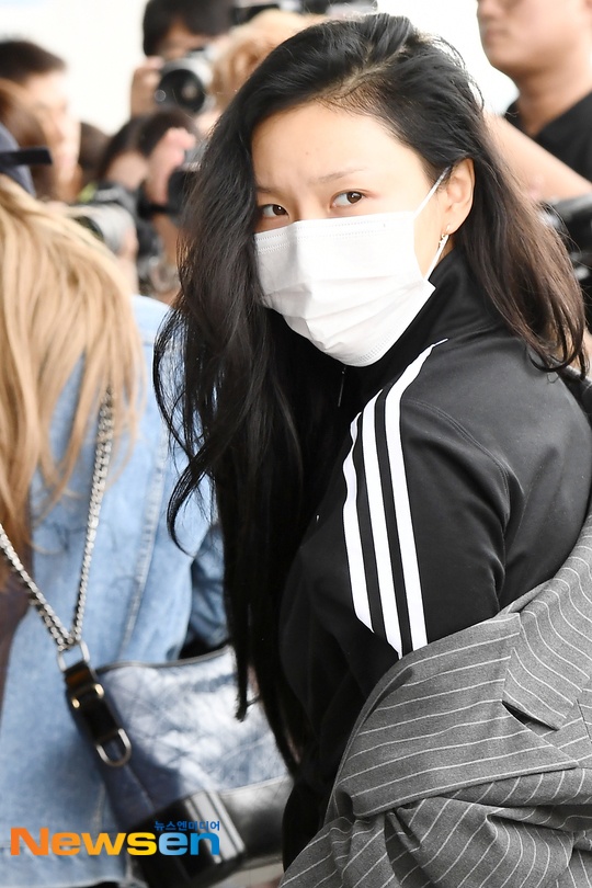 sao Kpop tai san bay anh 15