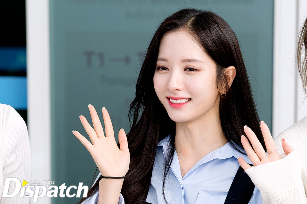 sao Kpop tai san bay anh 20