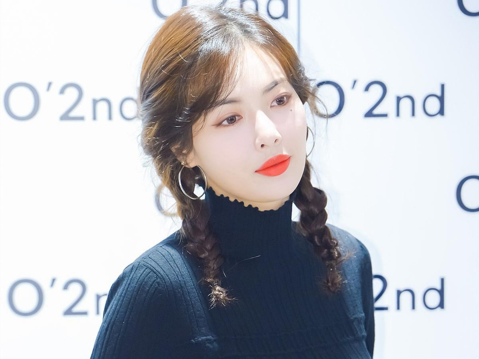 HyunA mac kin sau man ven vay khoe noi y gay tranh cai hinh anh