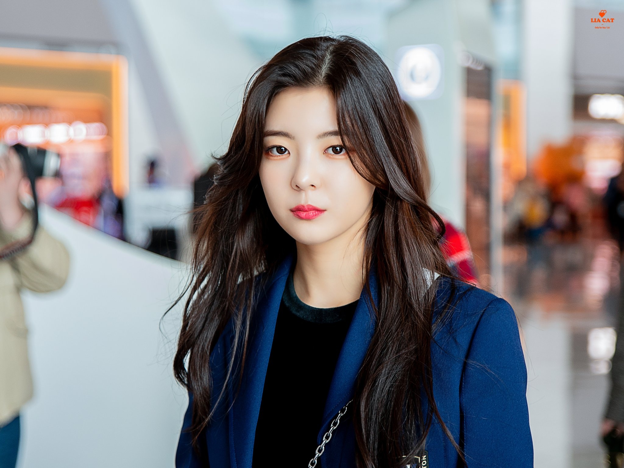 ITZY tai Paris Fashion Week anh 7