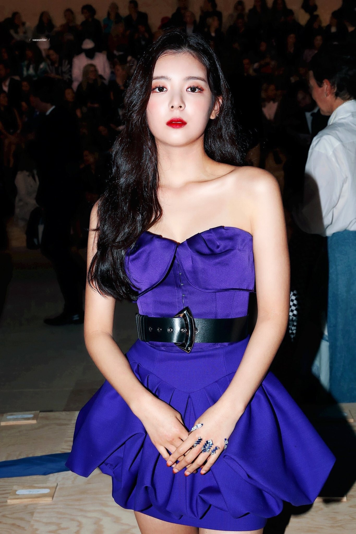 ITZY tai Paris Fashion Week anh 5
