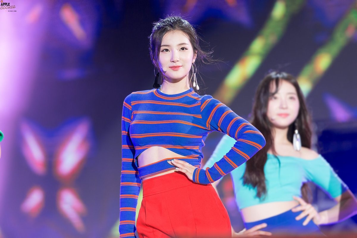 nu idol sinh nam 1999 anh 13