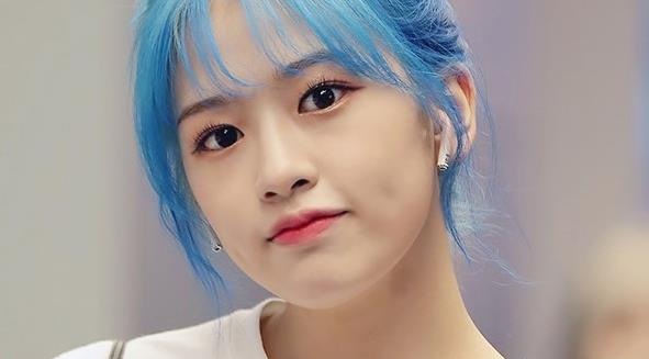 Nu than tuong 16 tuoi cao 1,7 m, co ma lum dong tien duoc yeu thich hinh anh