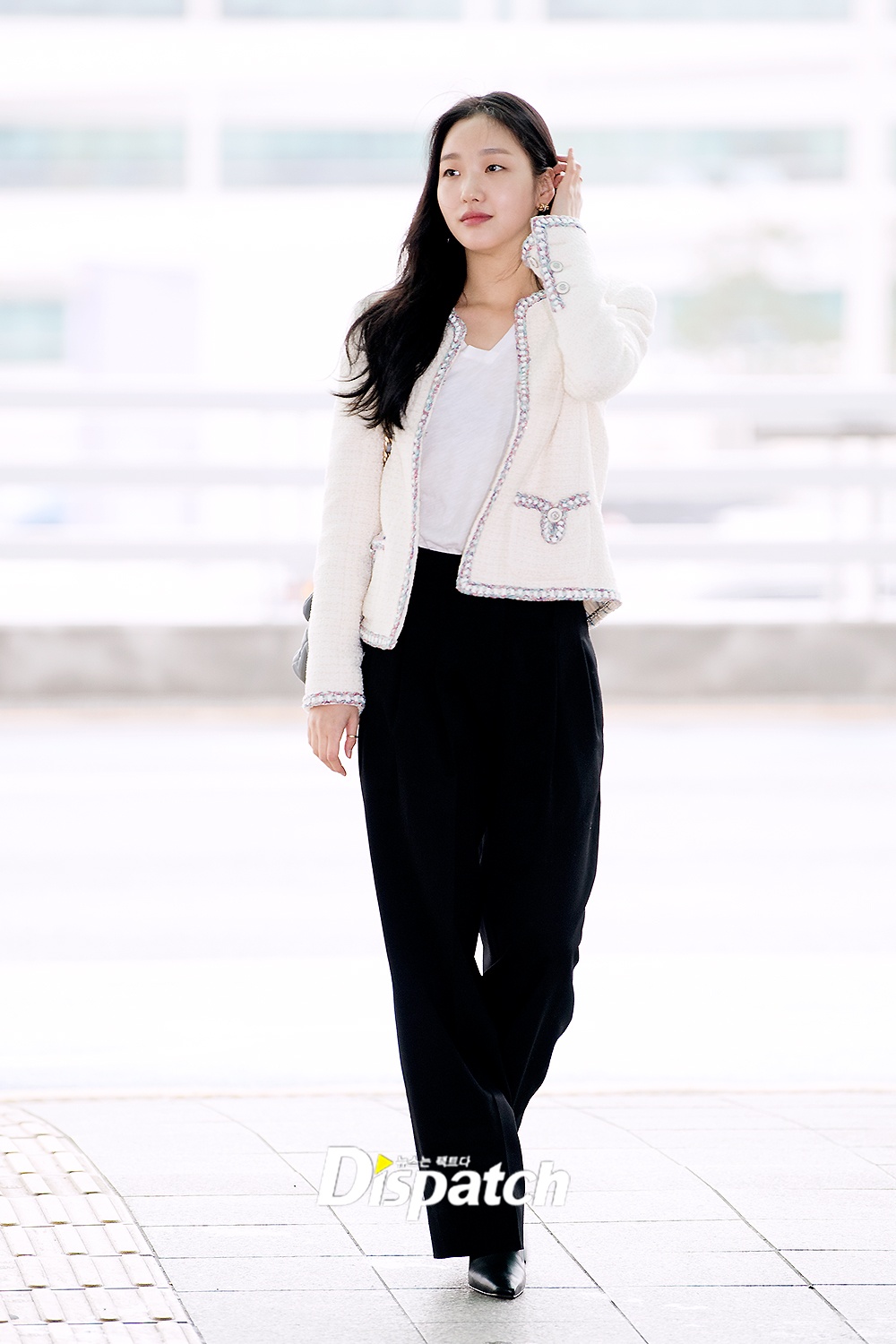 sao Kpop tai san bay anh 8