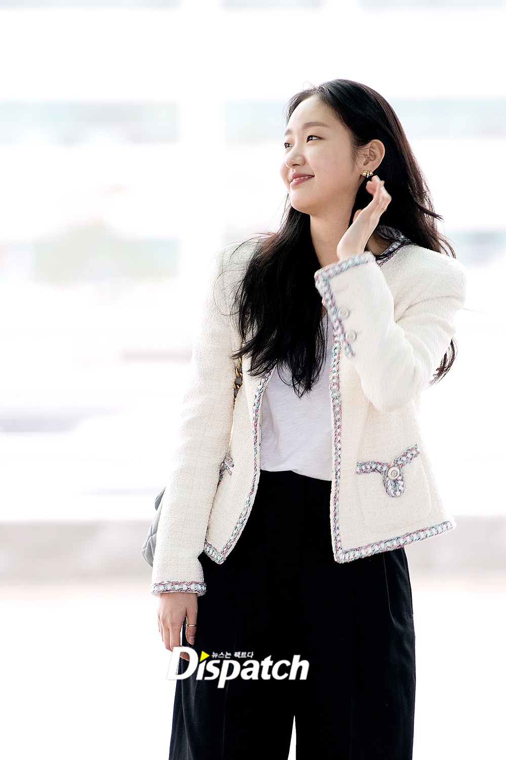 sao Kpop tai san bay anh 9