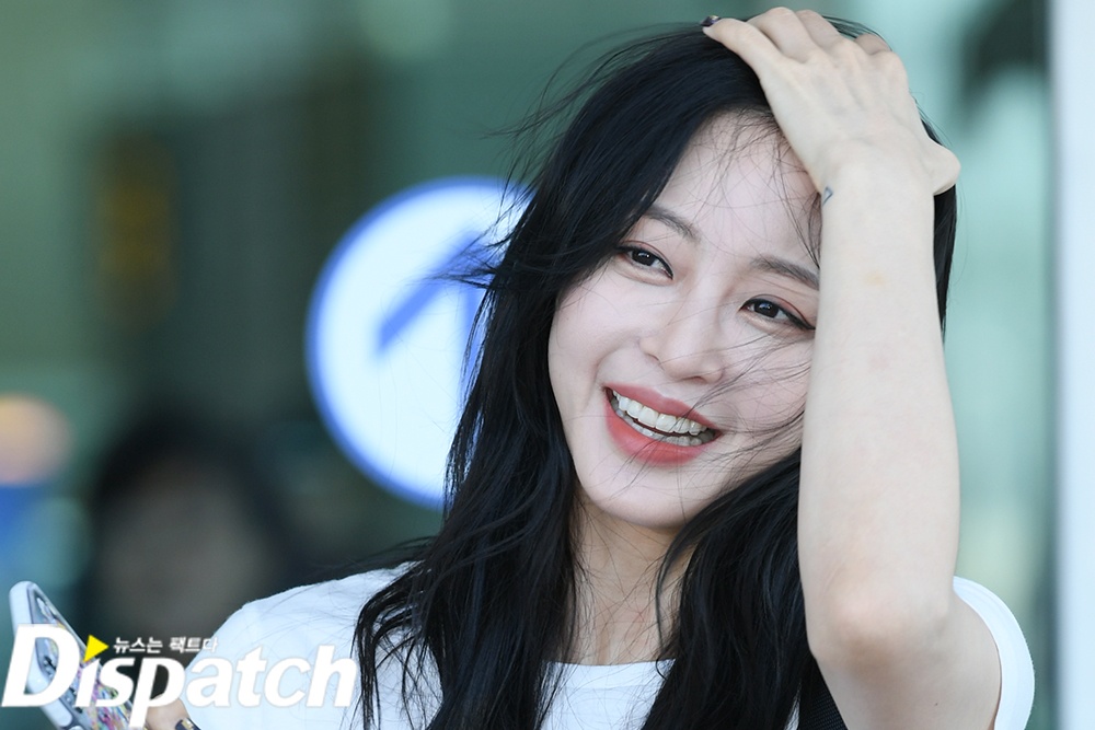 sao Kpop tai san bay anh 5