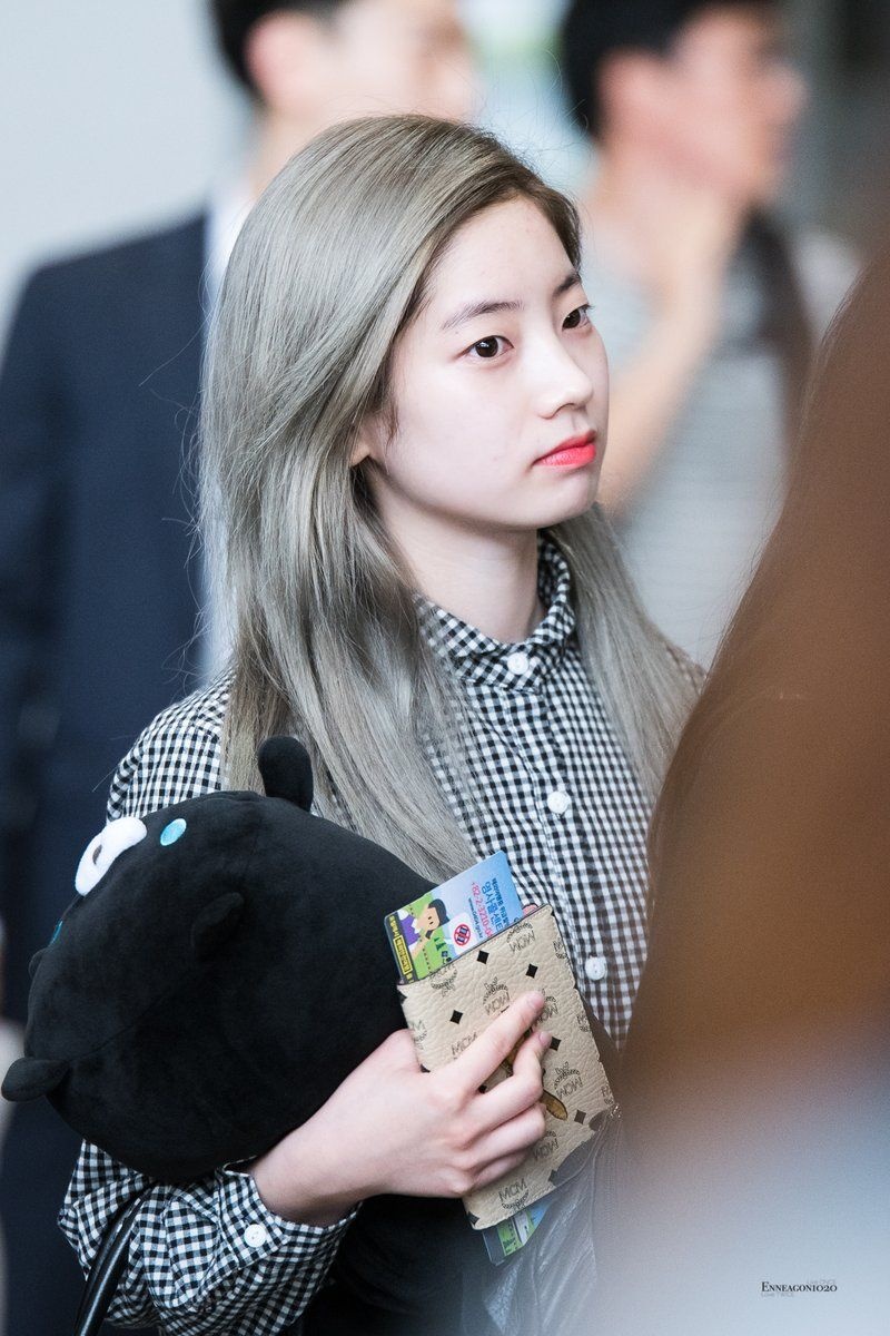 nhan sac doi thuong cua sao nu Kpop anh 11