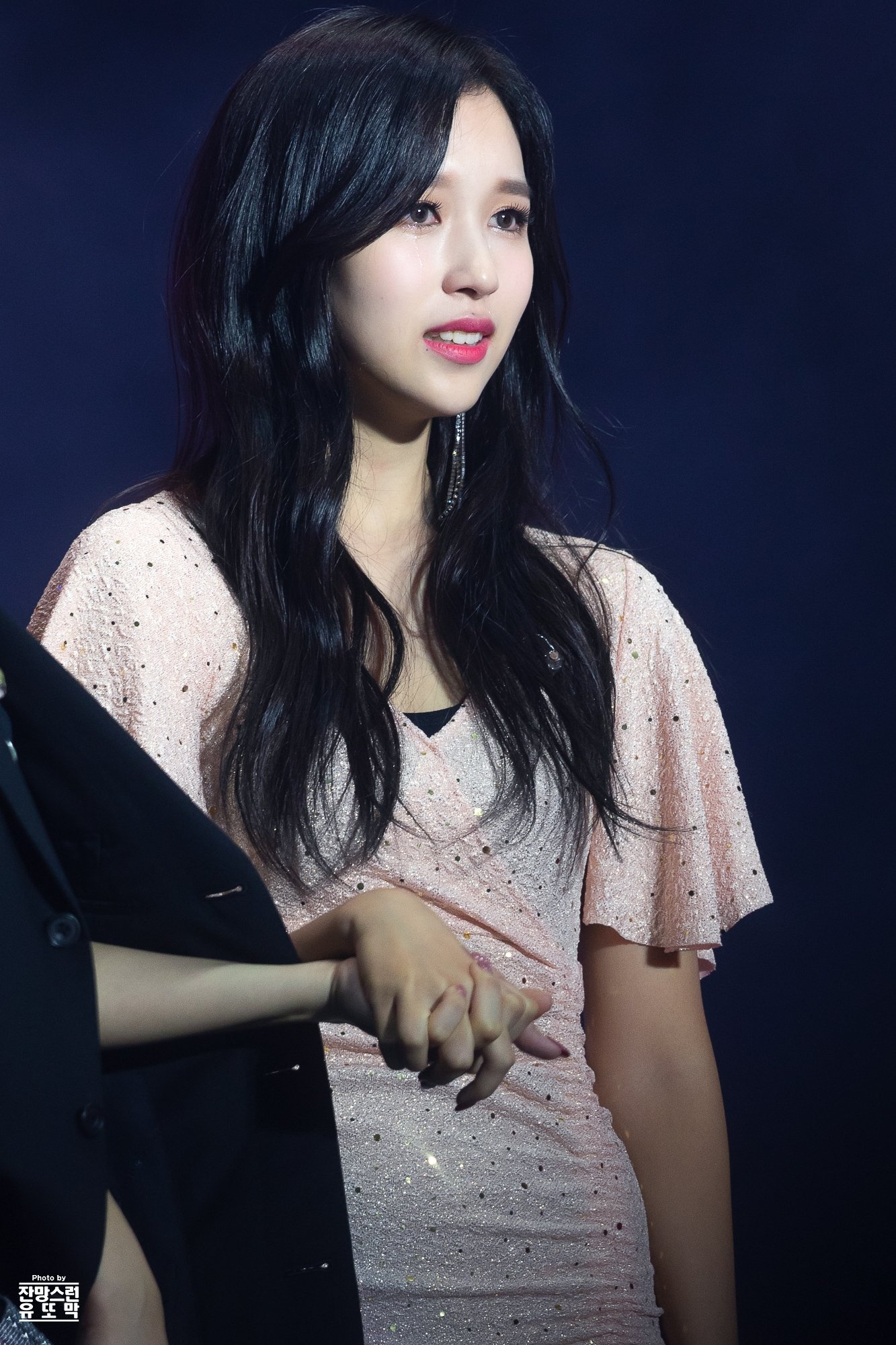 than tuong Kpop tro lai anh 6