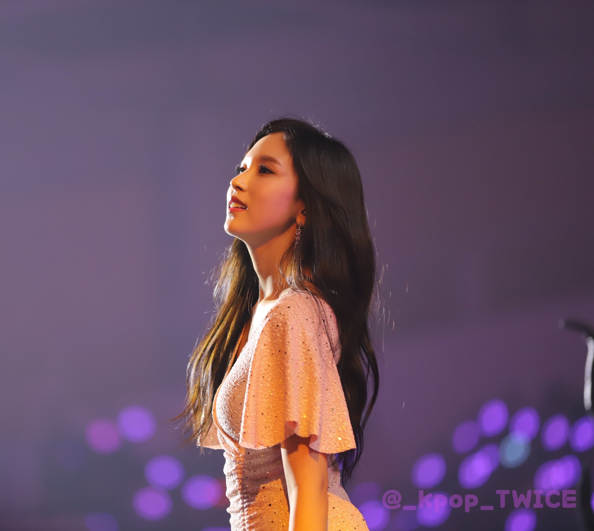 than tuong Kpop tro lai anh 10