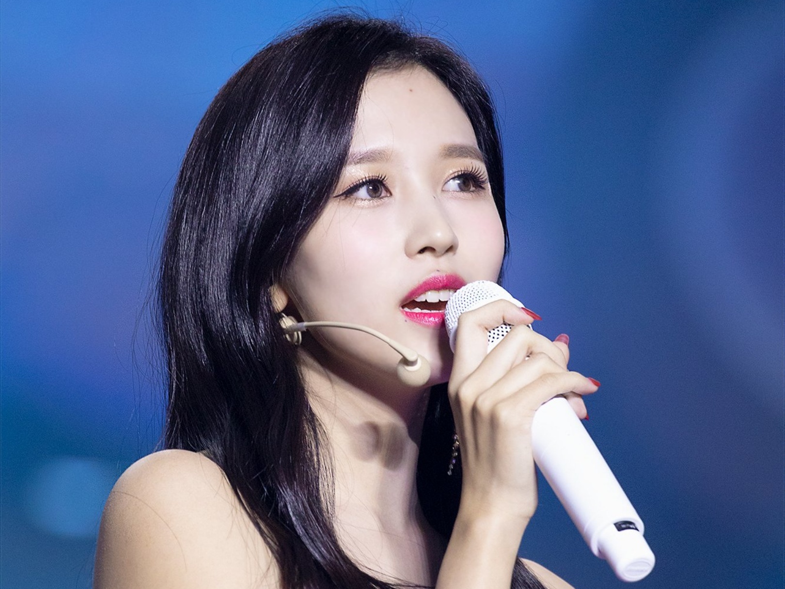 than tuong Kpop tro lai anh 11