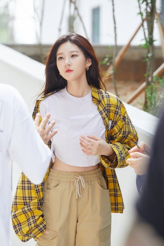 em gai quoc dan xu Han anh 5