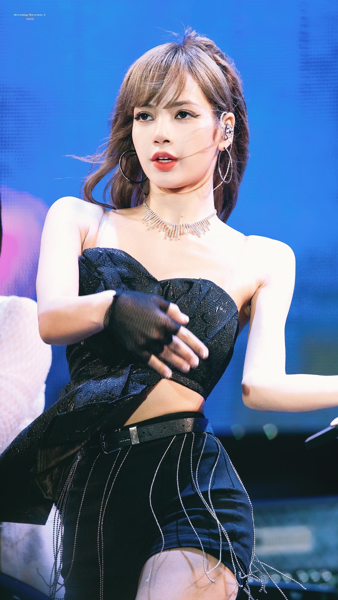 Nhan sac Lisa anh 13