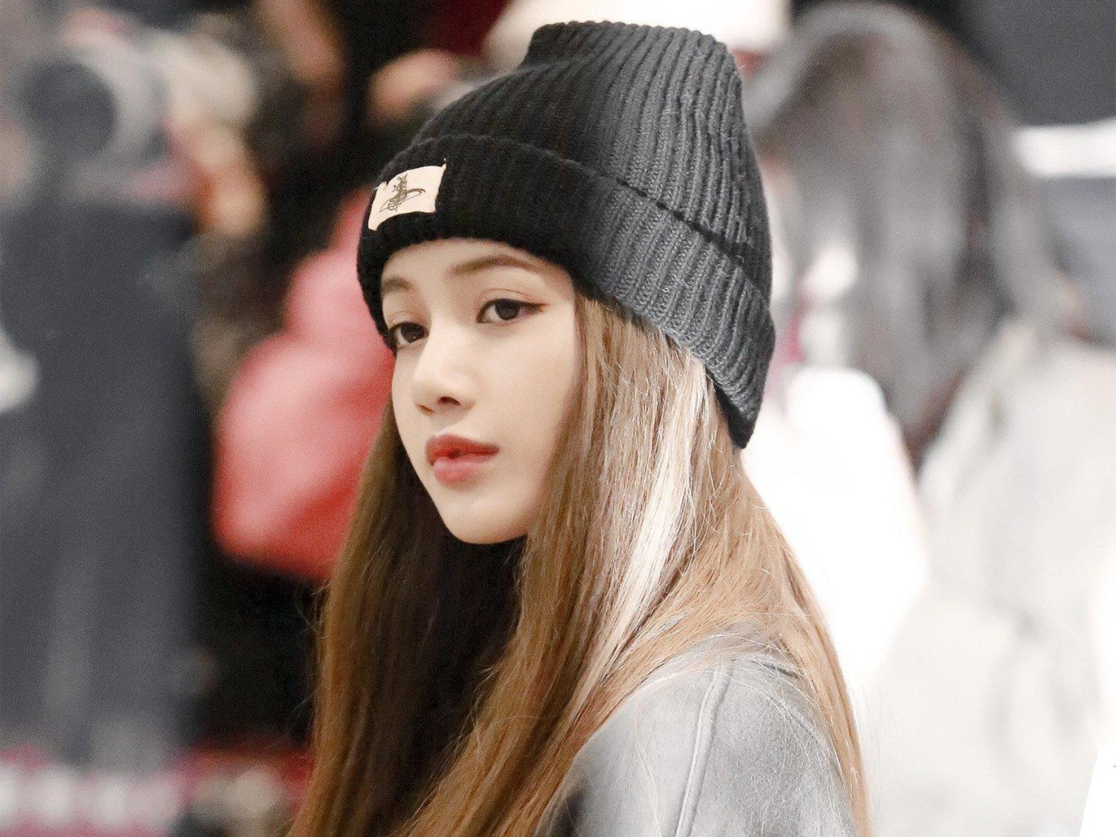 Nhan sac Lisa anh 14