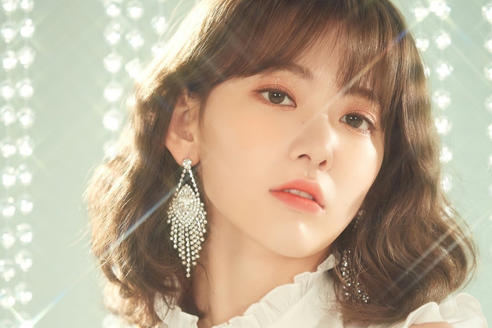 Guong mat dep nhat chau A anh 7