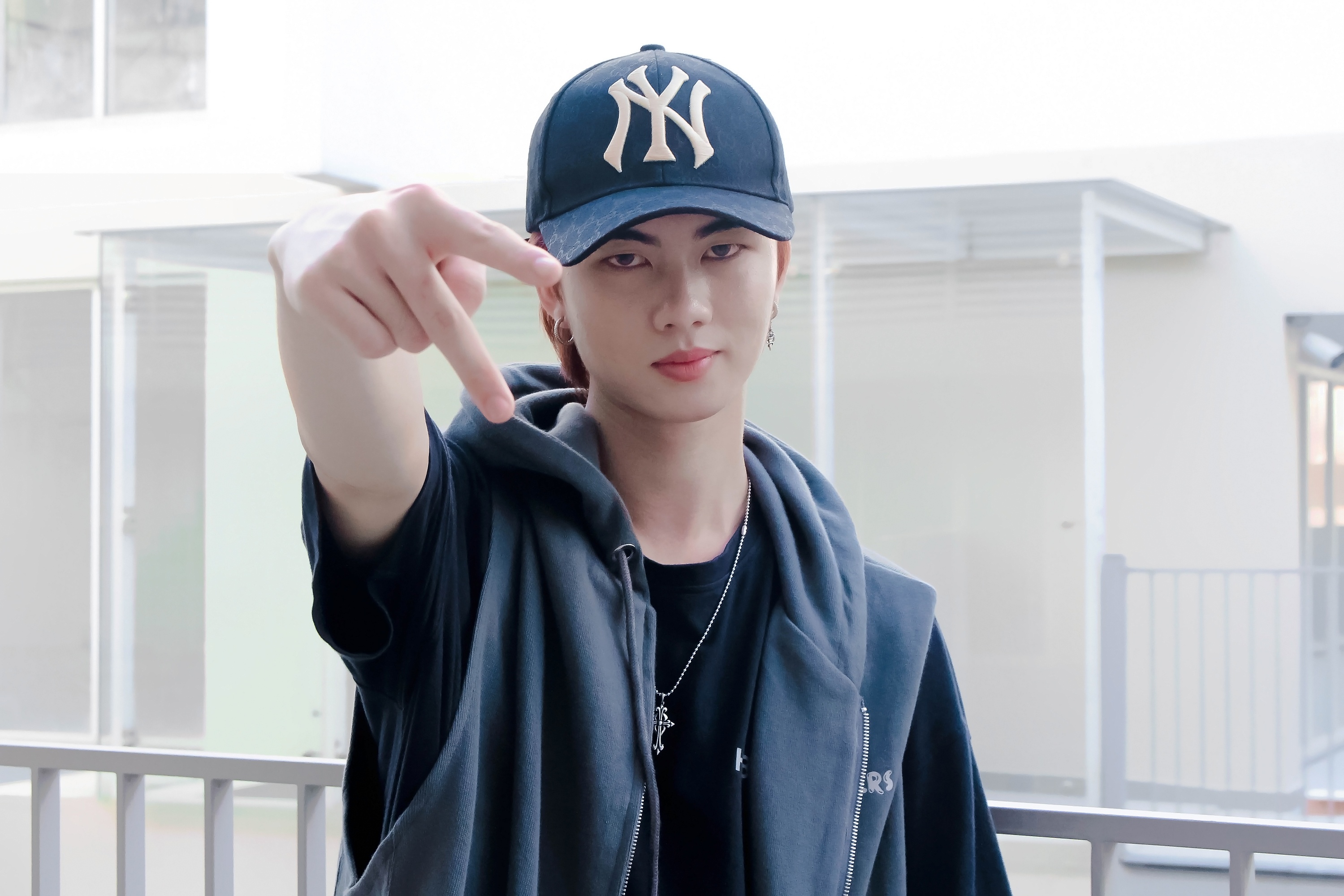 Hot boy Viet tiet lo su that khac nghiet khi dao tao tai Han Quoc hinh anh