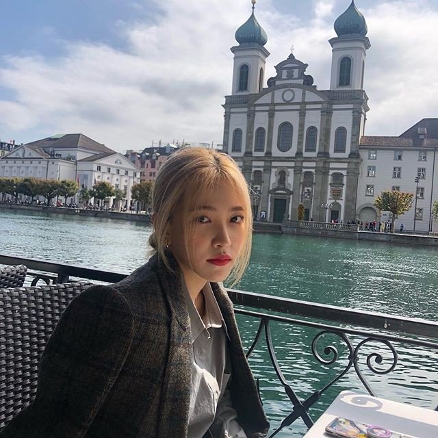 ngoai hinh sau giam can cua sao nu Kpop anh 8