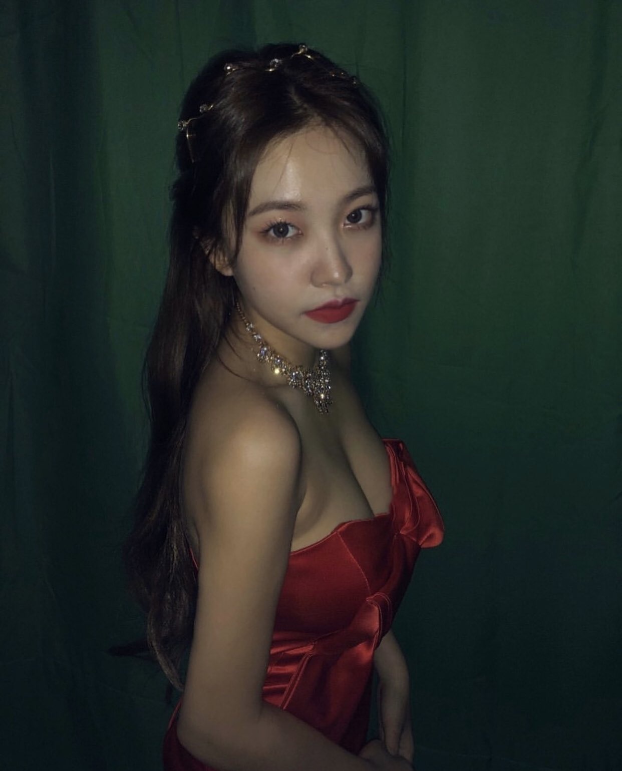 ngoai hinh sau giam can cua sao nu Kpop anh 1