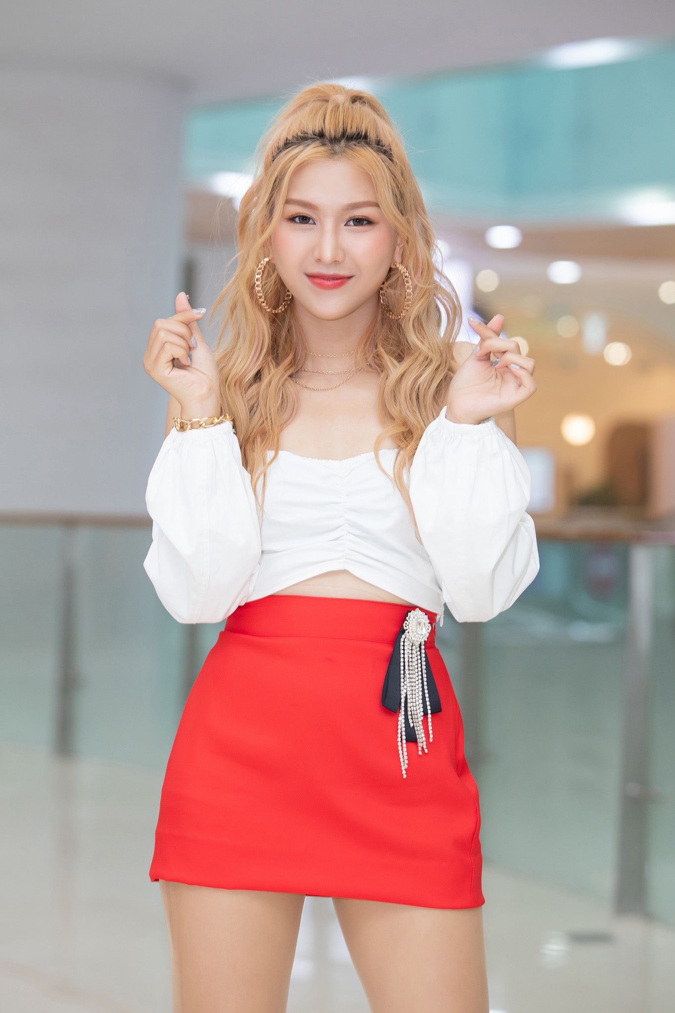 Lip B tro lai anh 11