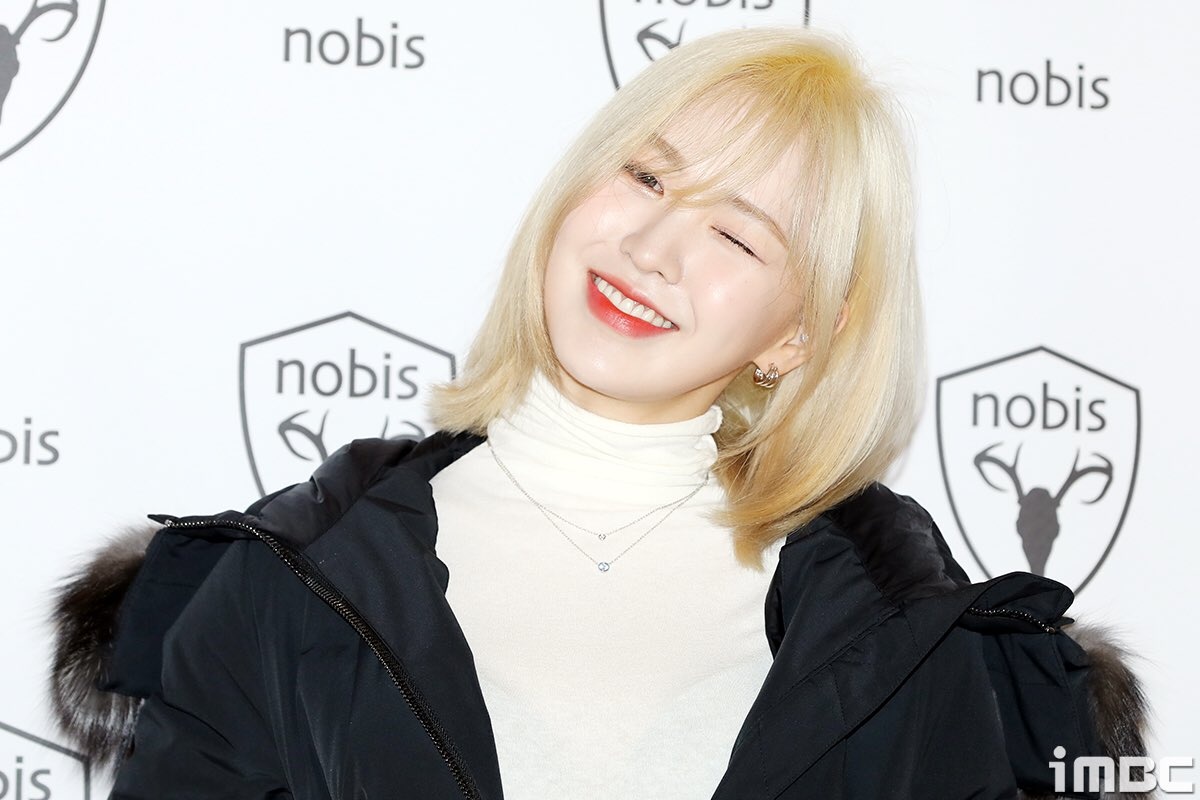 Nhan sac thang hang cua nu than tuong bi che xau nhat nhom hinh anh