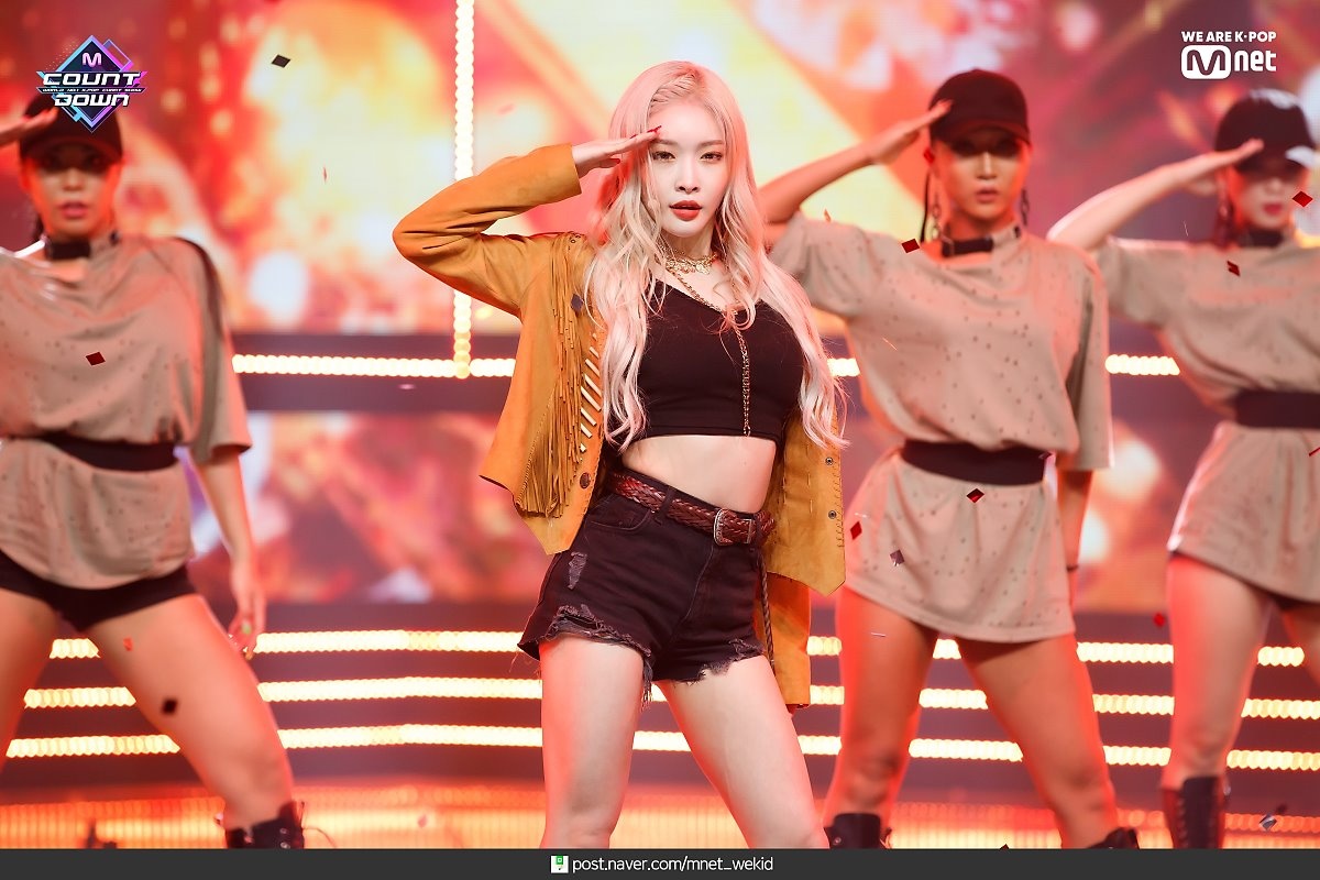 vu cong nu gioi nhat Kpop anh 11