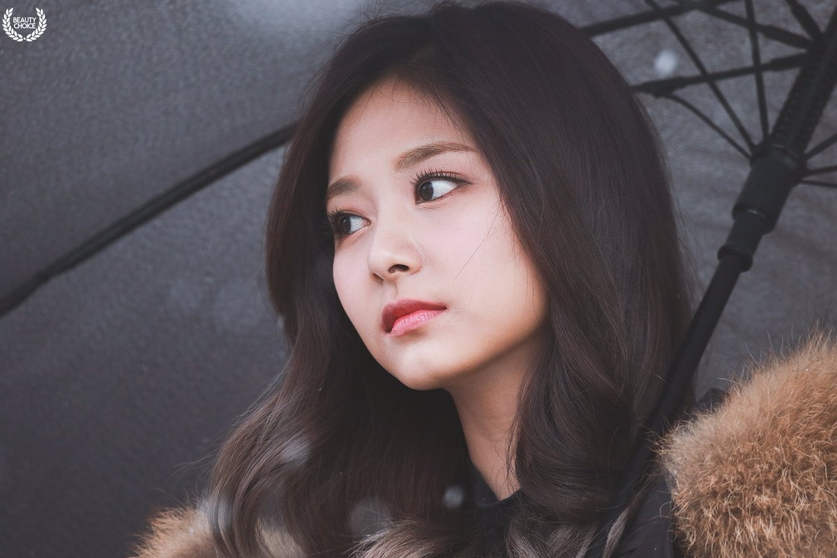 nu idol Kpop co guong mat dep nhat anh 2