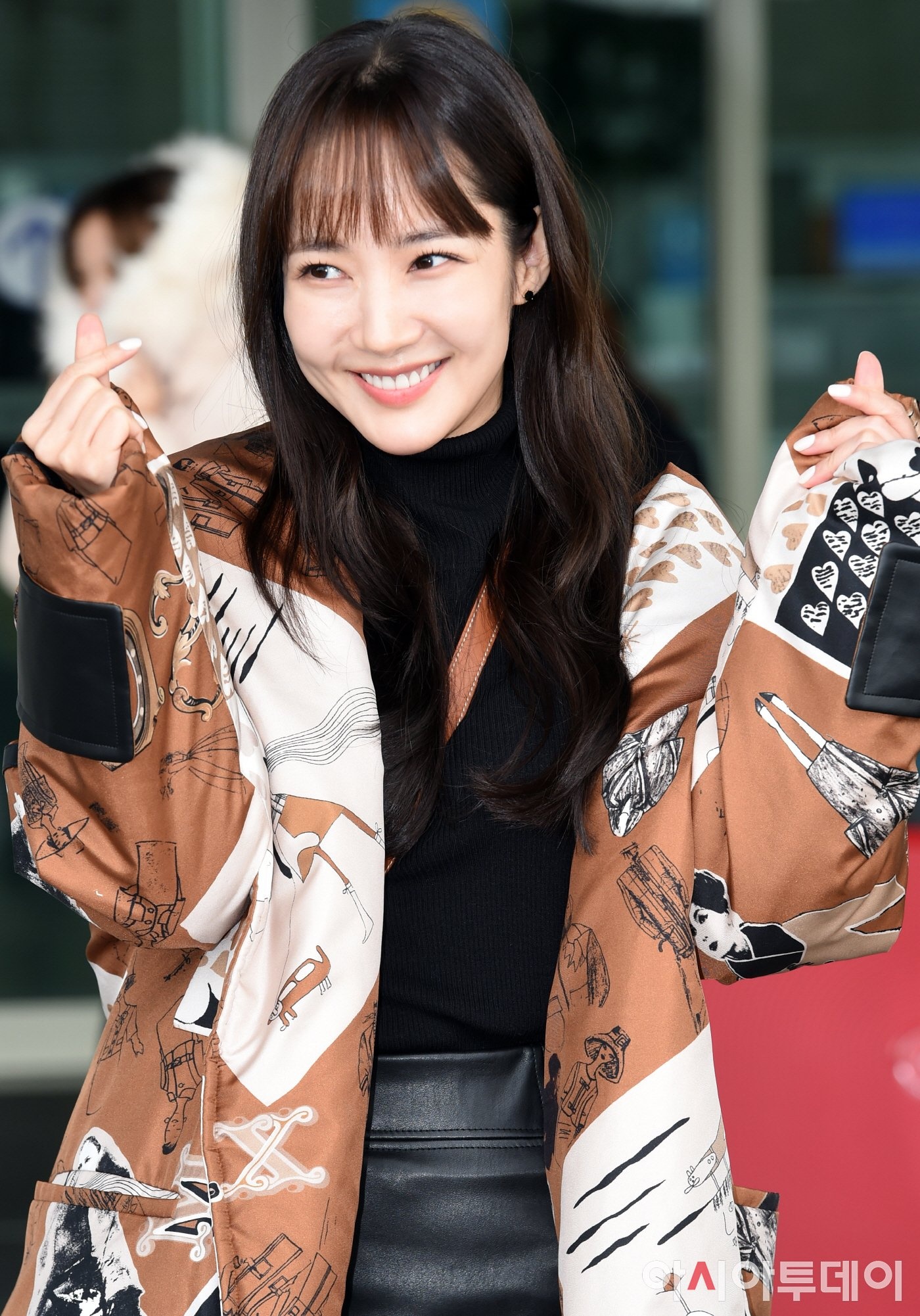 Park Min Young o san bay anh 9