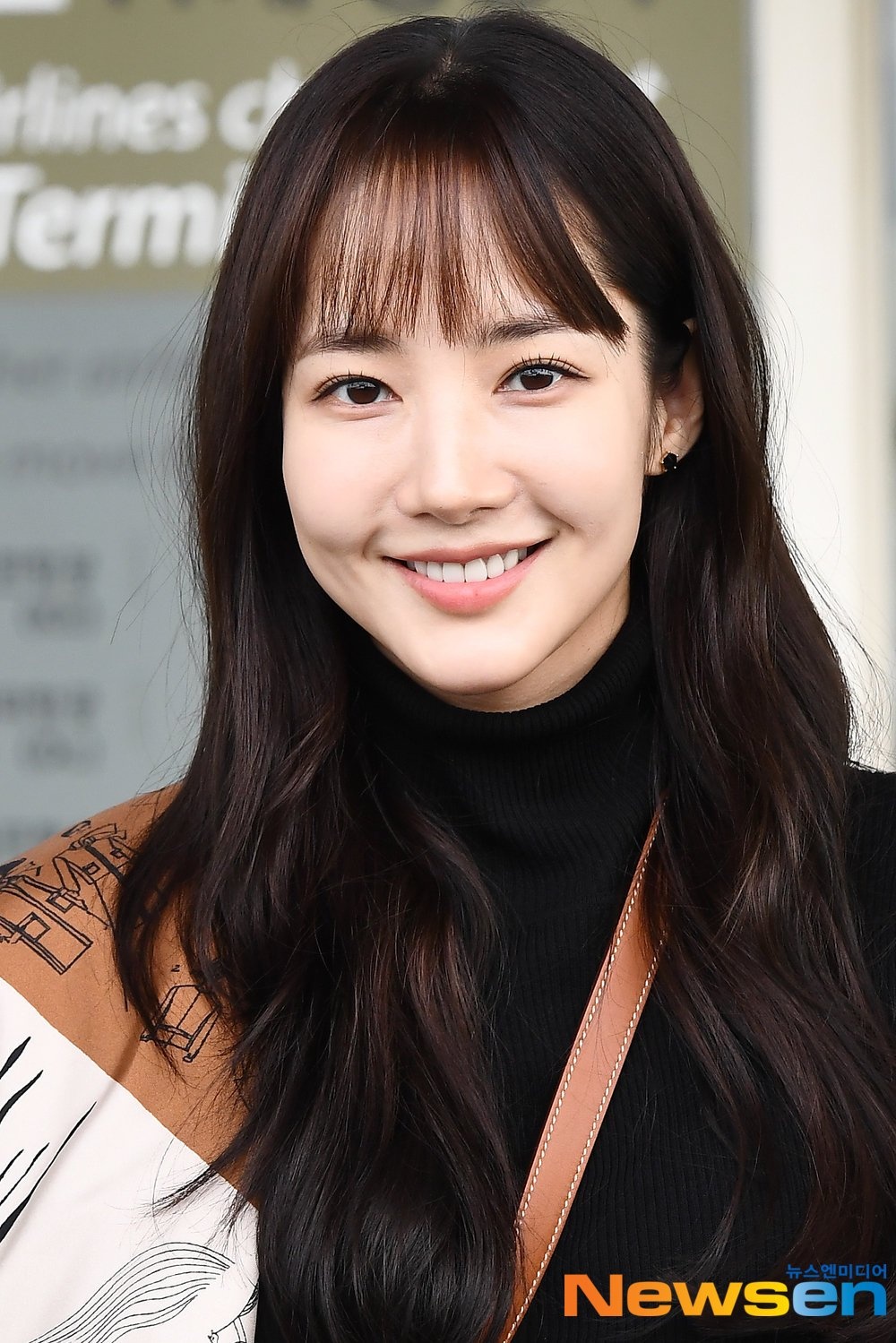 Park Min Young o san bay anh 11