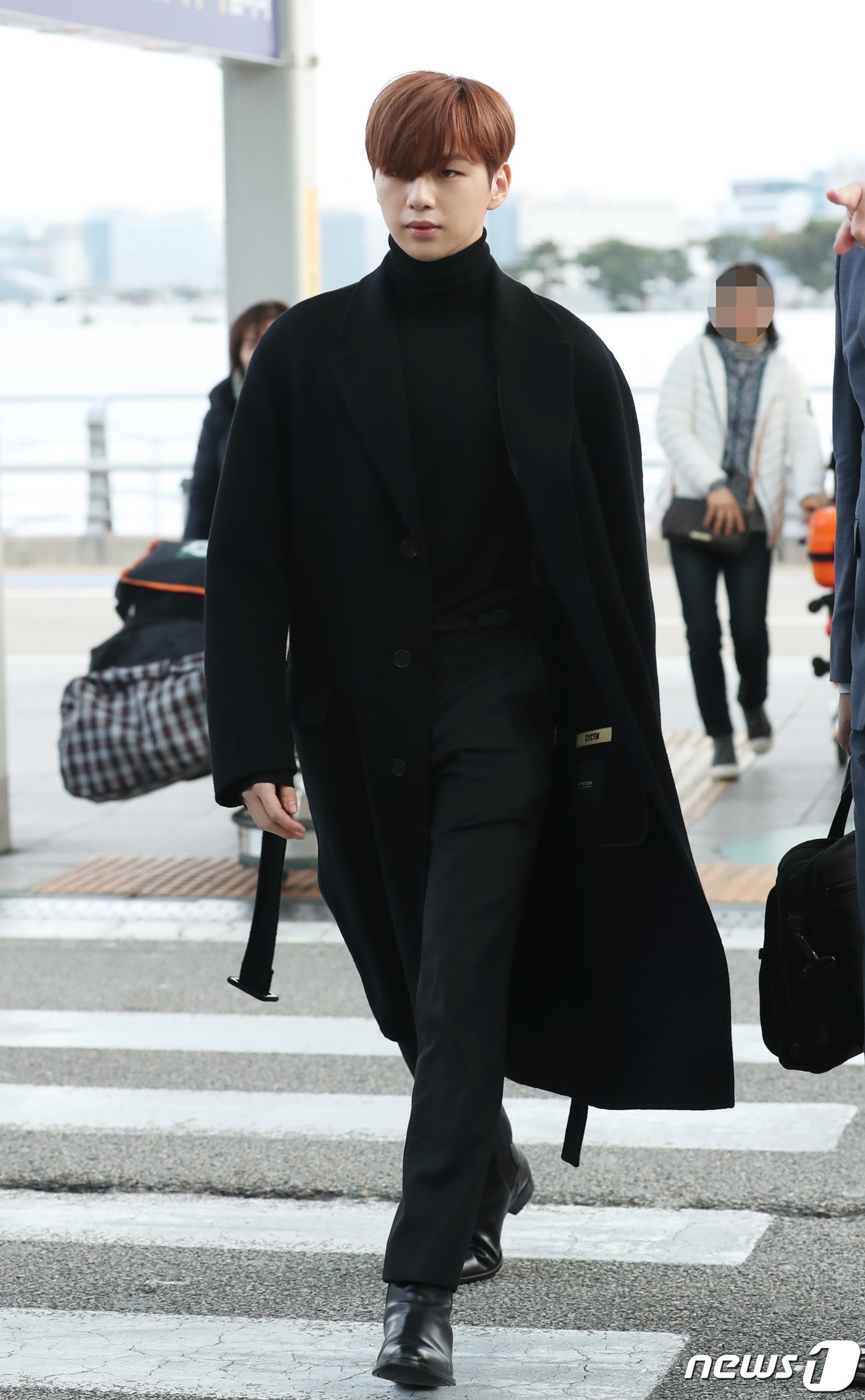 Dan sao Kpop den Viet Nam anh 1