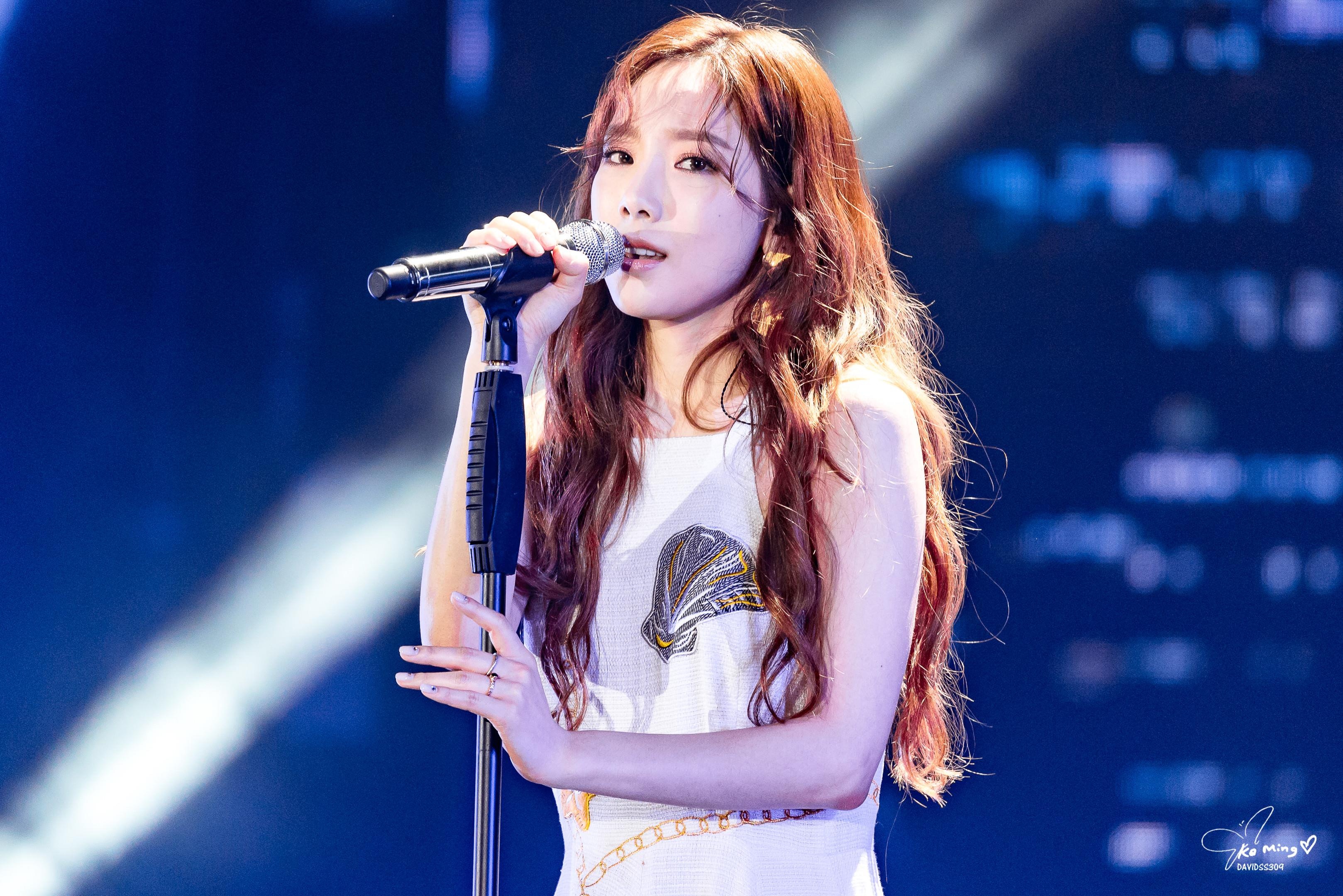 Tae Yeon (SNSD) duoc vi nhu nguoi phu nu ly hon 7 lan khi hat hinh anh