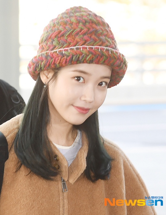 IU tai san bay anh 6