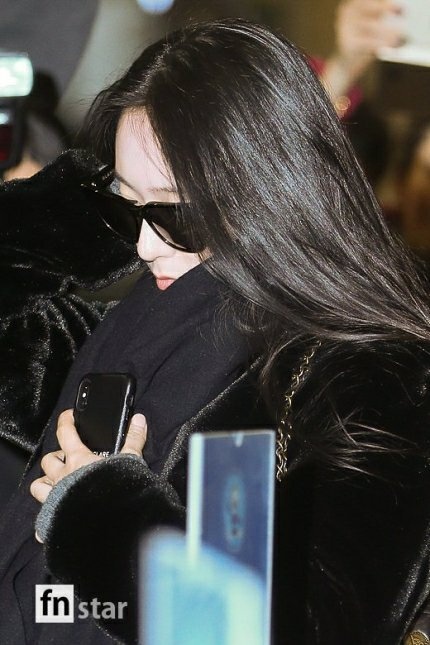 sao Kpop o san bay anh 16