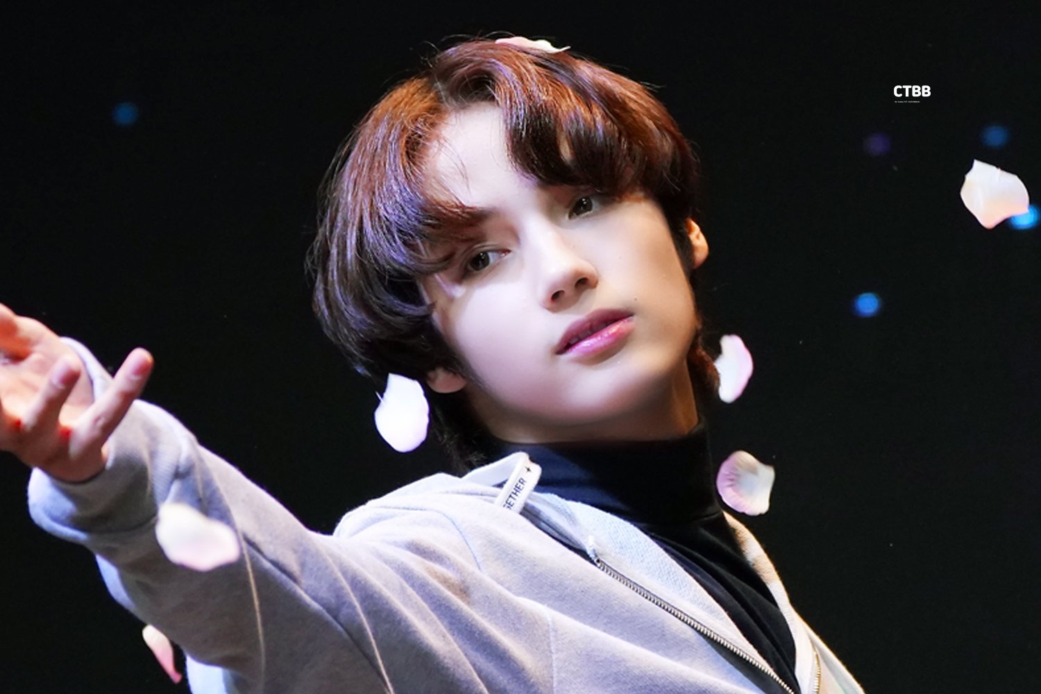 hoang tu lai Kpop anh 1