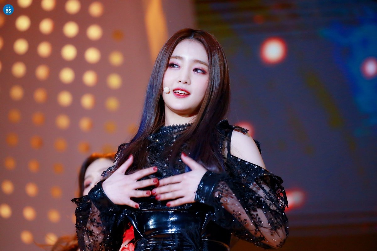 idol Thai gia the khung anh 6