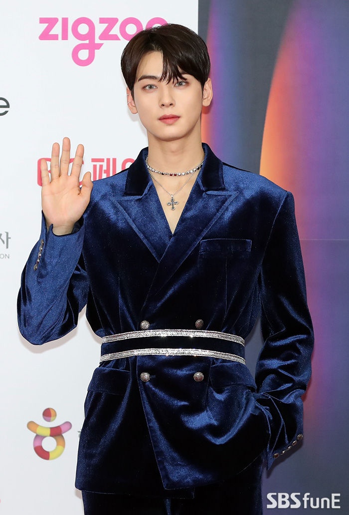 dàn sao Kpop trên thảm đỏ ảnh 31 dan sao Kpop tren tham do anh 31