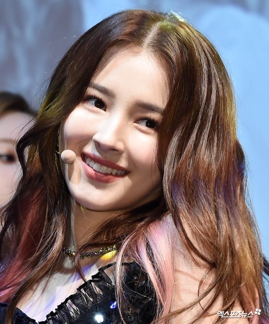 Nhan sac Nancy anh 11