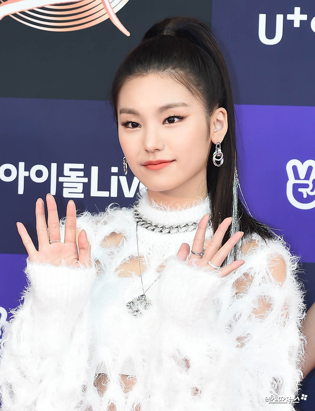 sao Kpop trên thảm đỏ ảnh 5 sao Kpop tren tham do anh 5