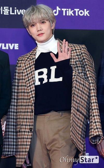 sao Kpop tren tham do anh 19