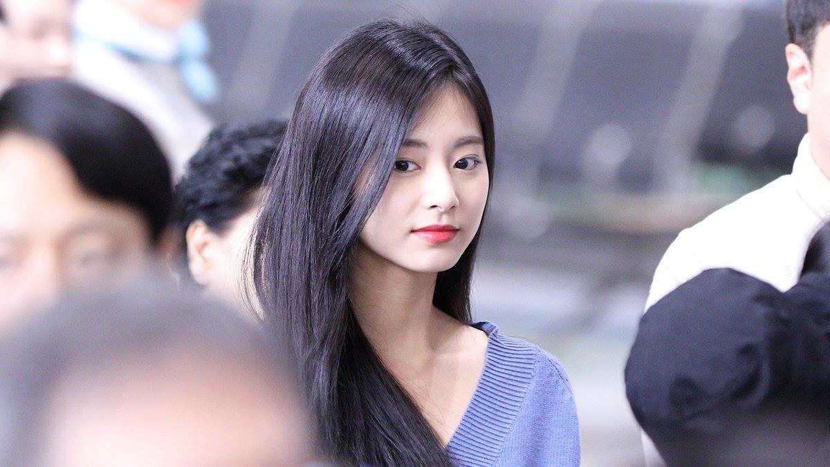 Tzuyu tai san bay anh 10