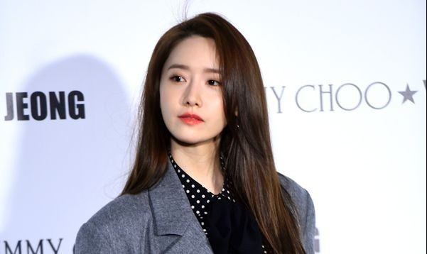 Yoona do sac voc cung dan nu than the he moi hinh anh