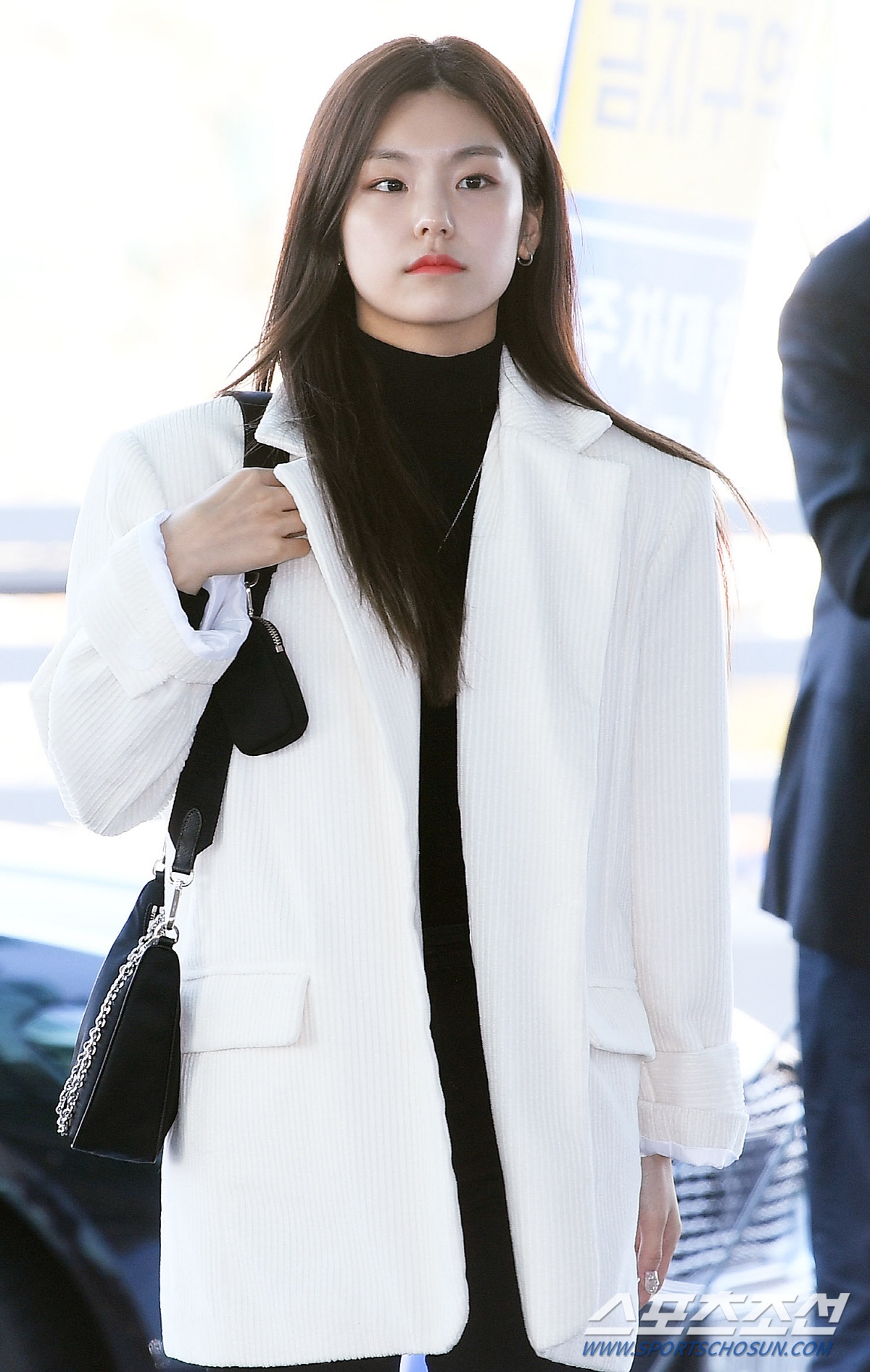 ITZY tai sân bay ảnh 4 ITZY tai san bay anh 4