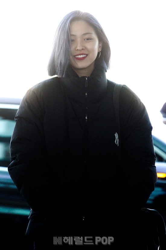 ITZY tai sân bay ảnh 12 ITZY tai san bay anh 12