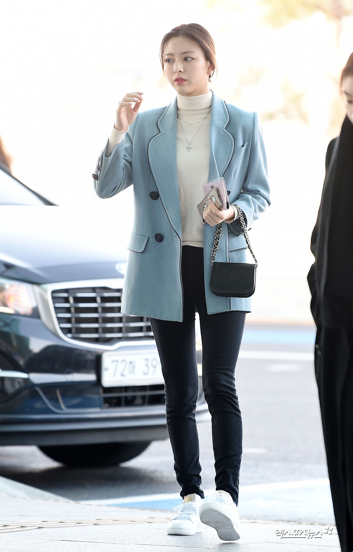 ITZY tai sân bay ảnh 17 ITZY tai san bay anh 17