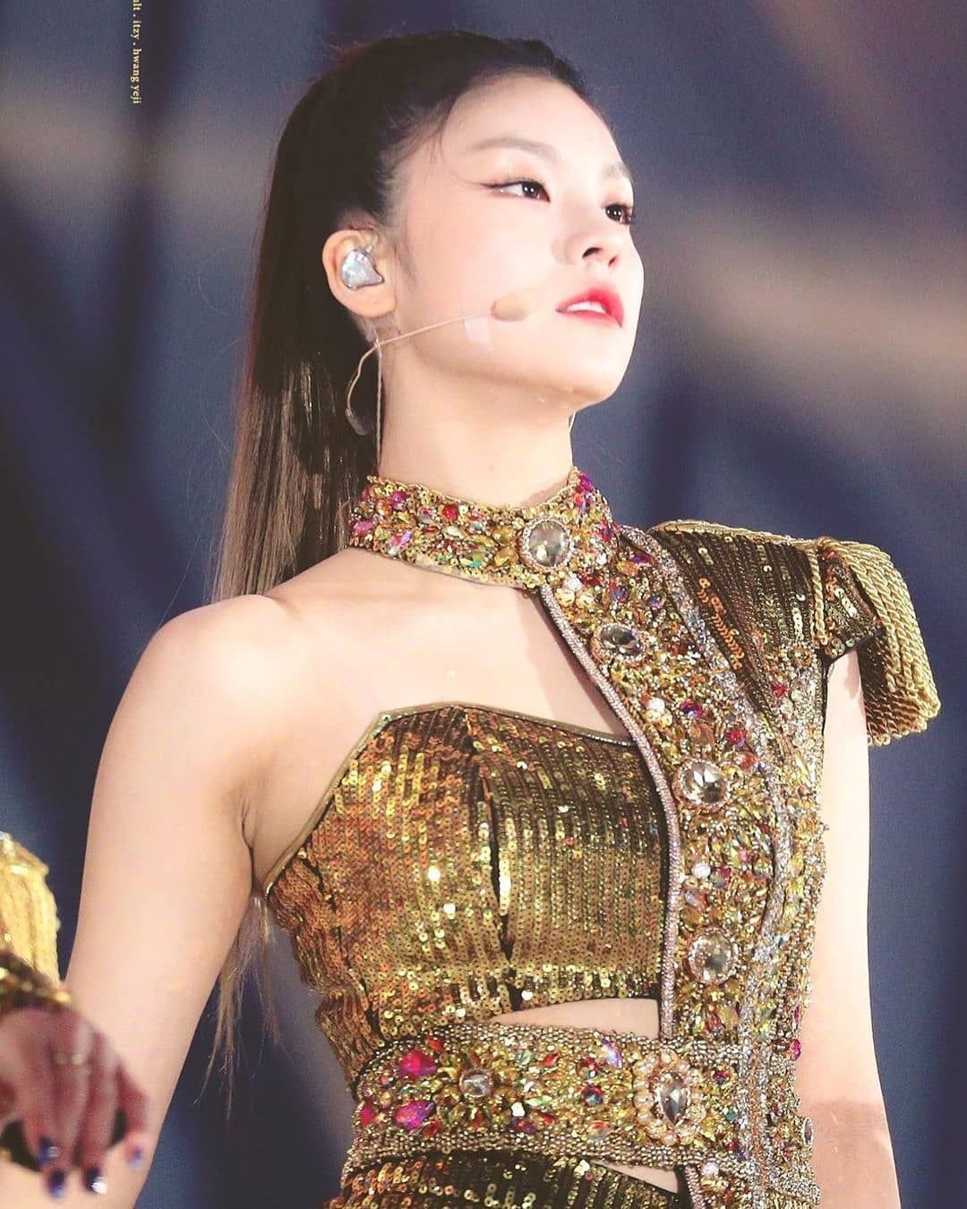 nữ tân binh được yêu thích nhất Kpop 2019 ảnh 4 nu tan binh duoc yeu thich nhat Kpop 2019 anh 4