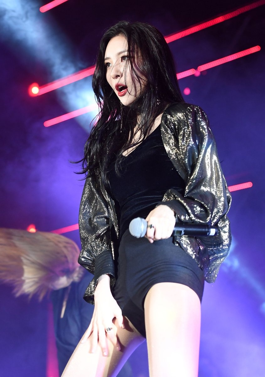 mỹ nhân nghiện mặc hở ảnh 9 my nhan nghien mac ho anh 9