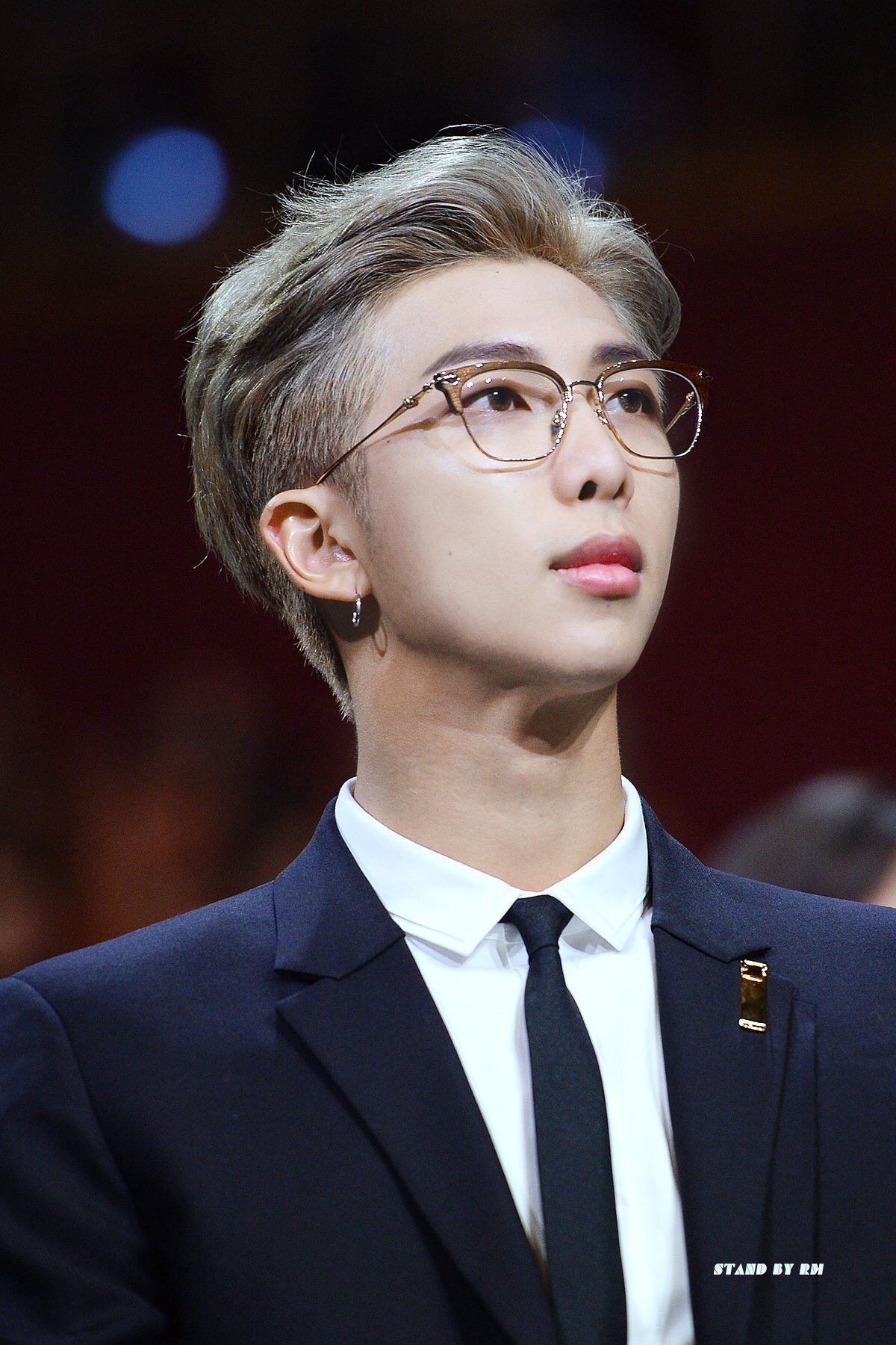 Idol Kpop mang vẻ đẹp quý tộc ảnh 13 Idol Kpop mang ve dep quy toc anh 13